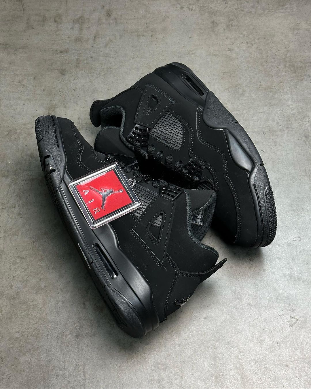 Air Jordan 4 Black Cat