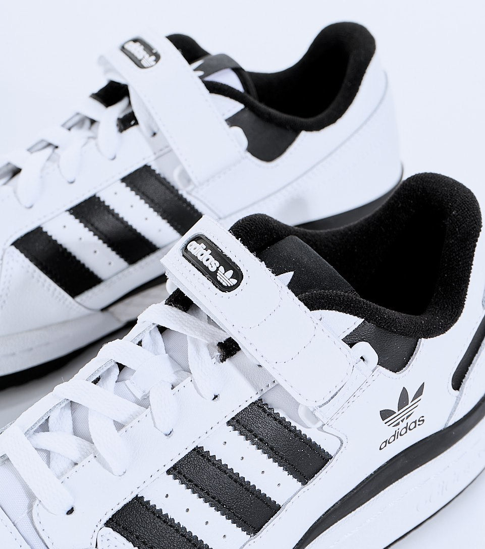 adidas forum low