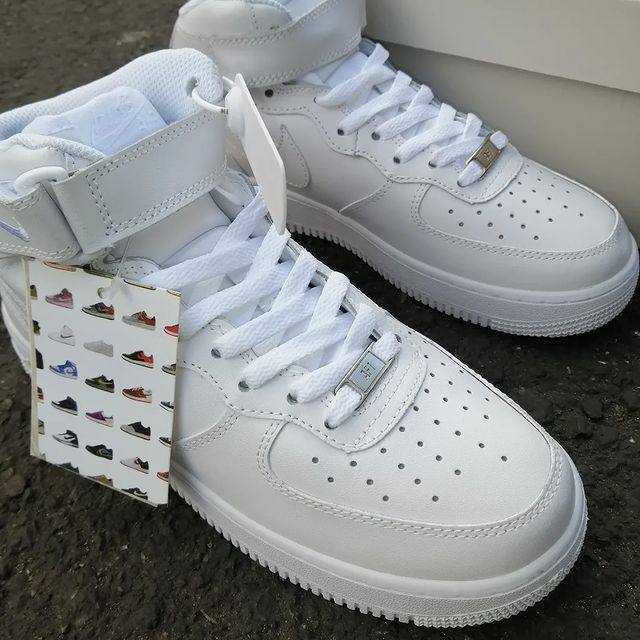 Nike Air Force 1 HI