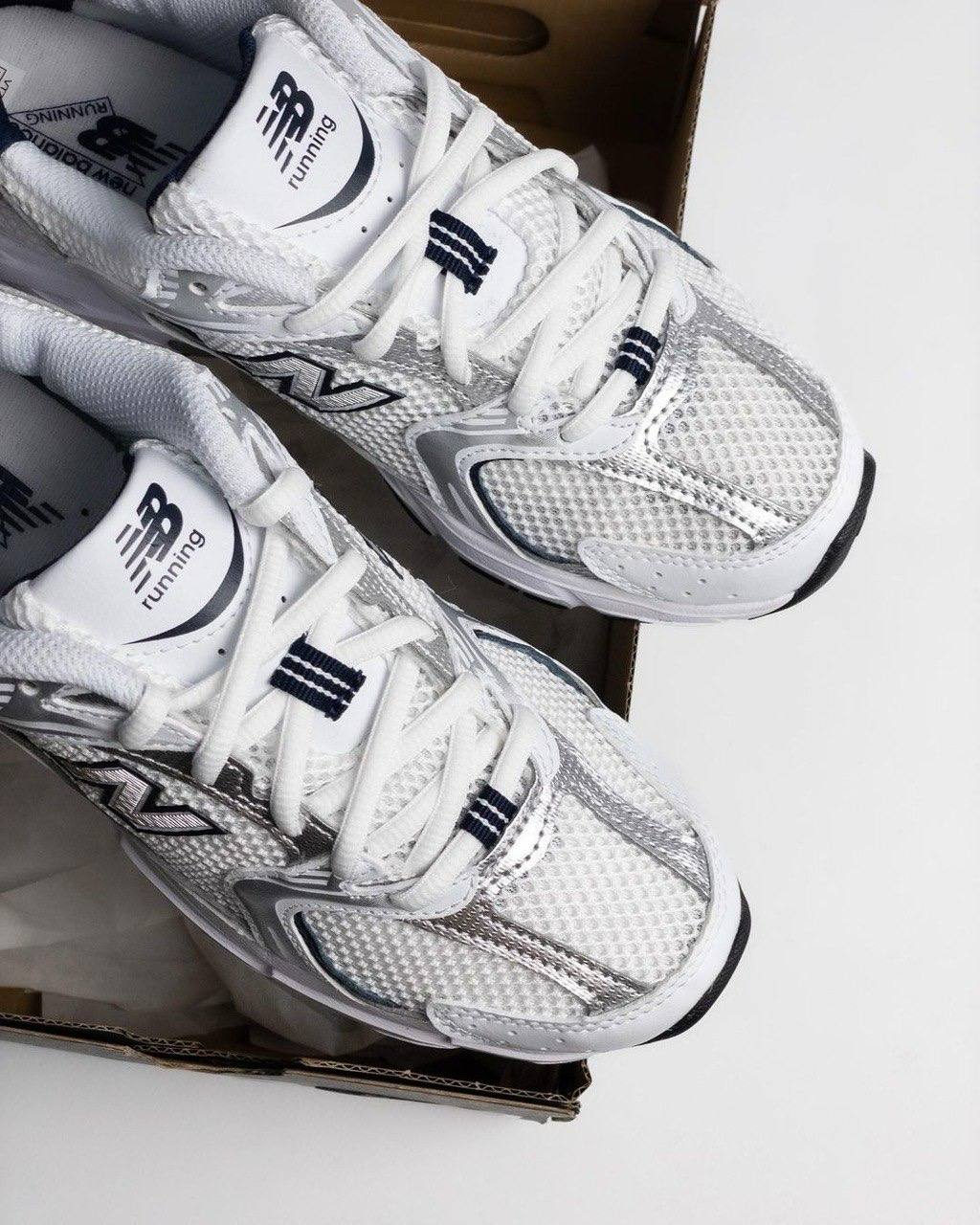 New Balance 530