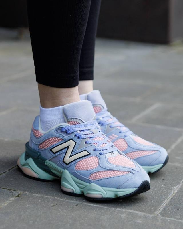 New Balance 9060