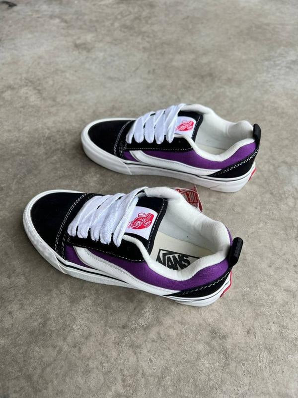 Vans KNU