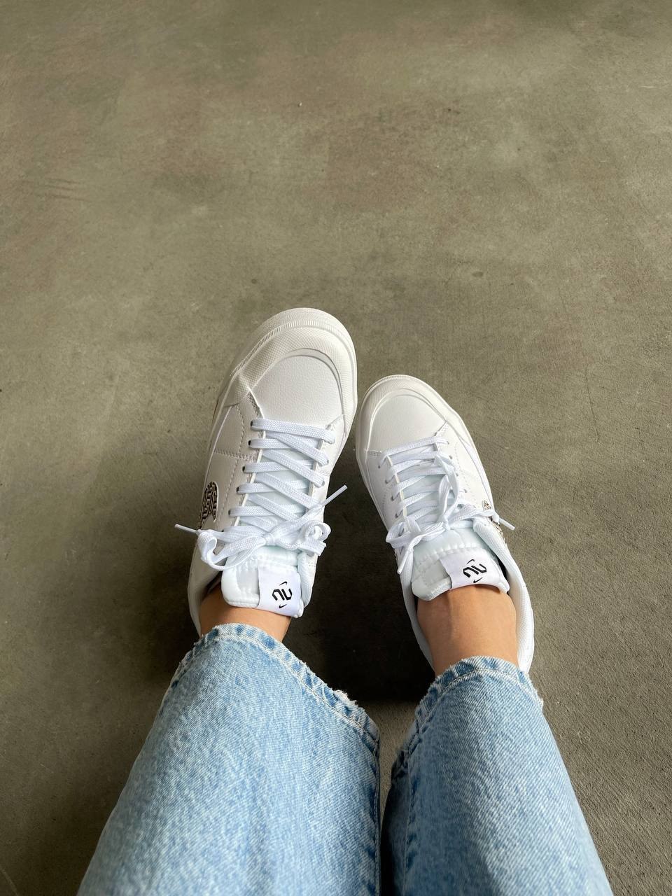 Nike Court Legacy