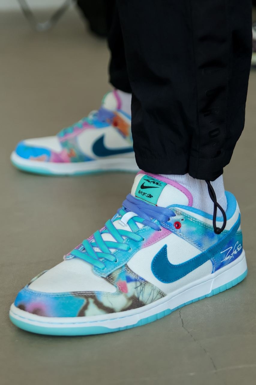 Nike Sb Dunk Low Futura