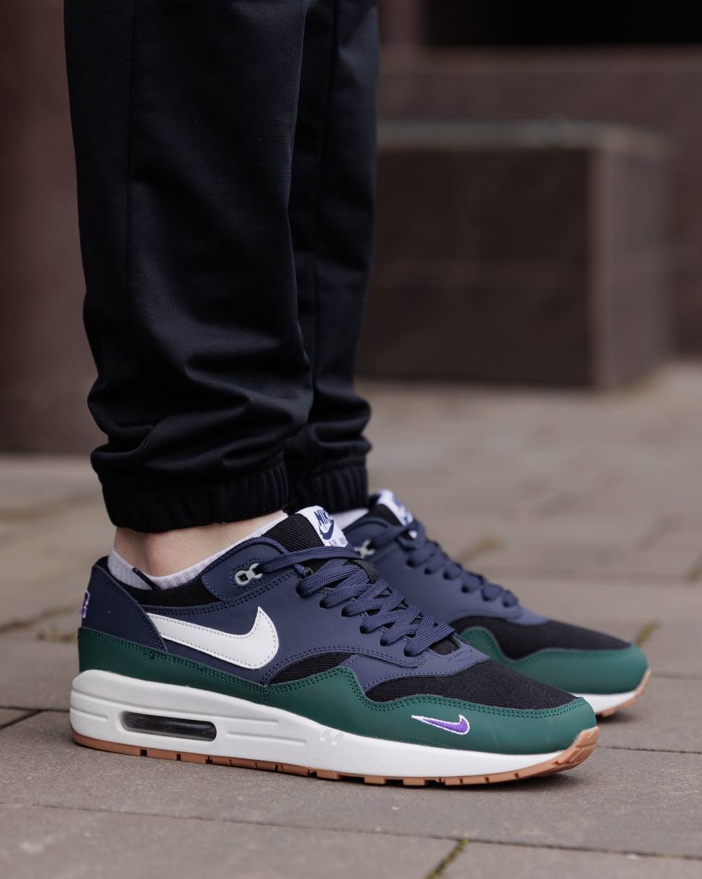 Nike Airmax 1 Obsidian