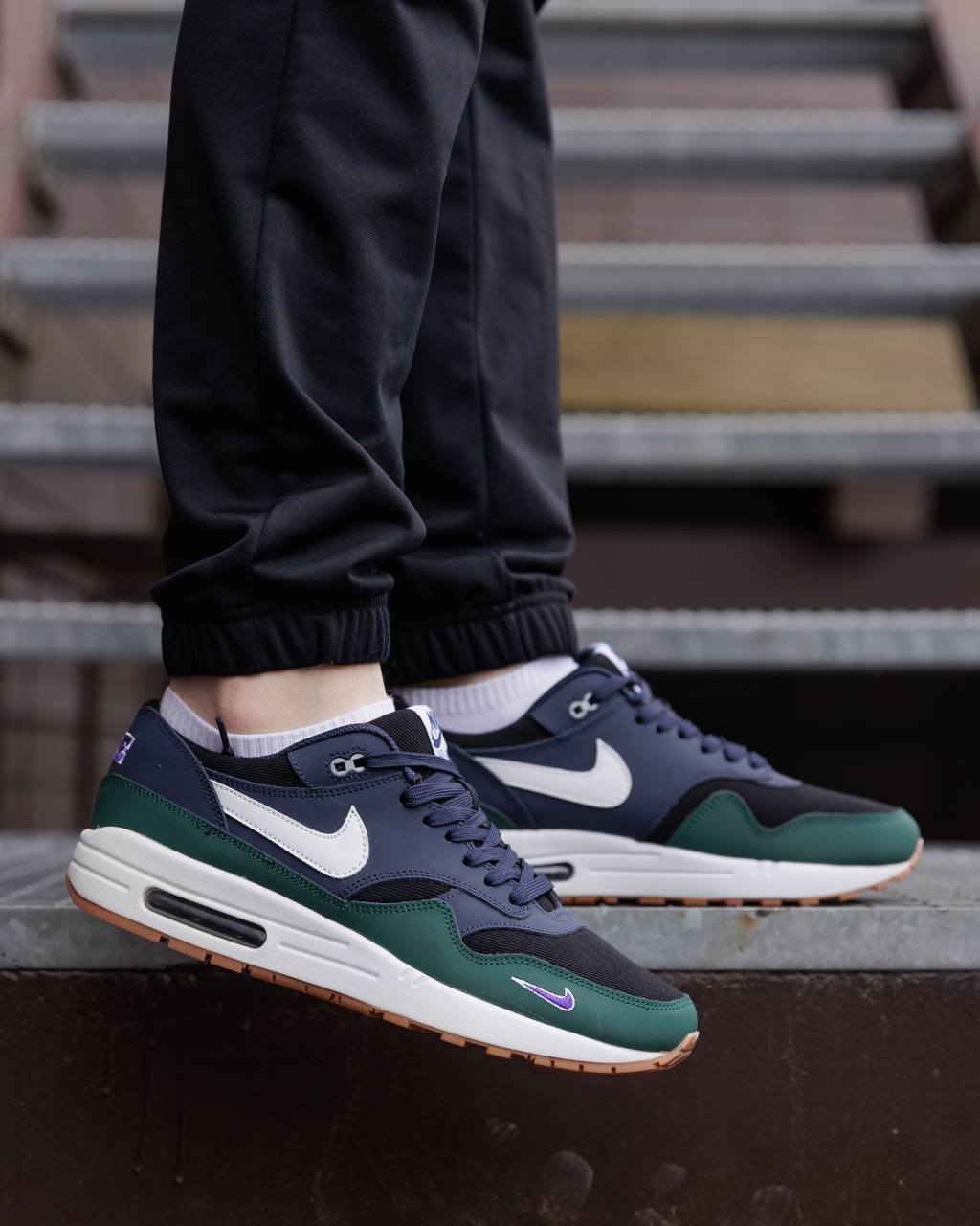 Nike Airmax 1 Obsidian