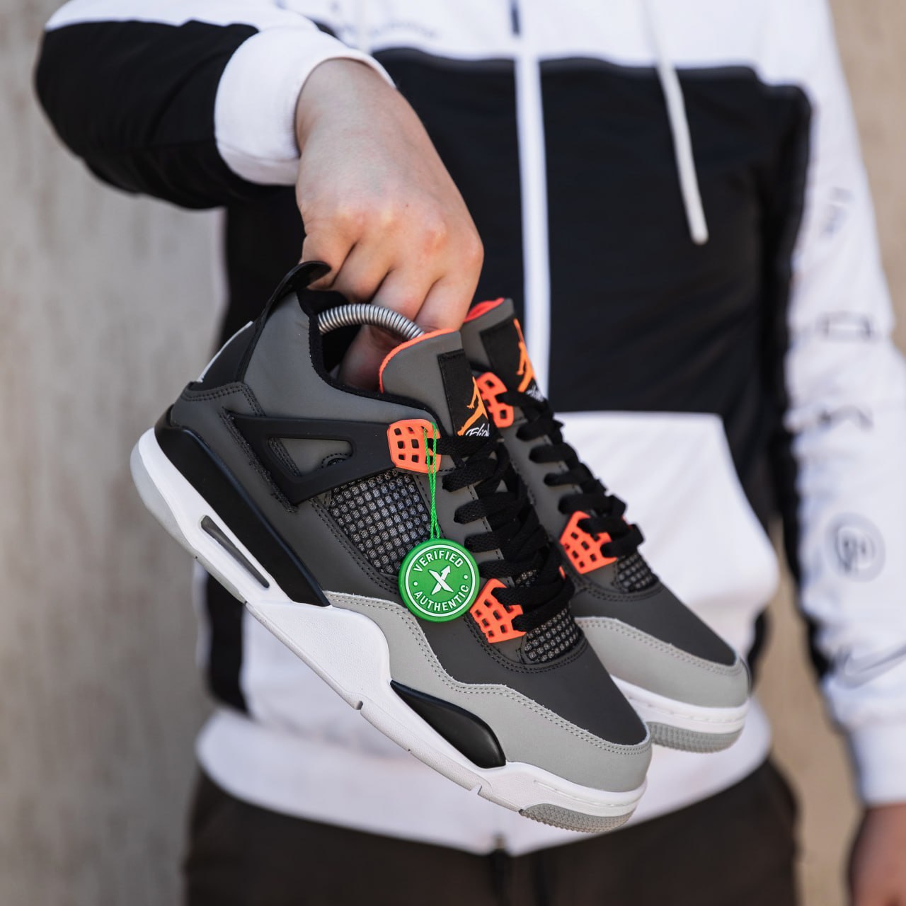 Air Jordan 4 InfraRED
