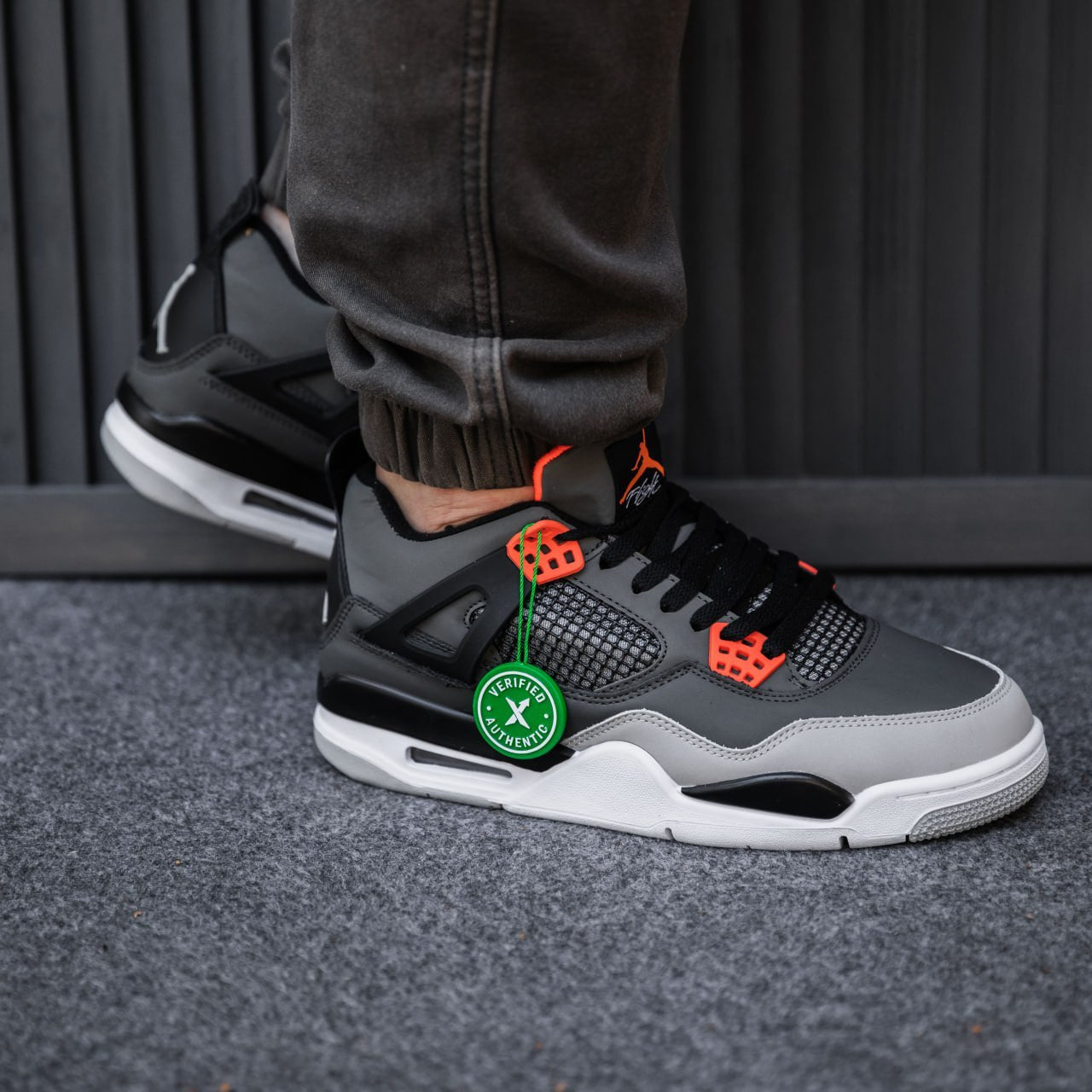 Air Jordan 4 InfraRED
