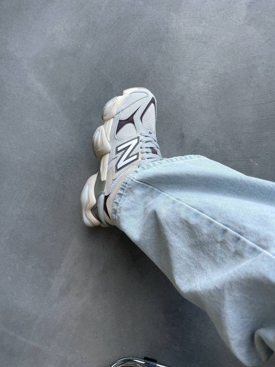New Balance 9060