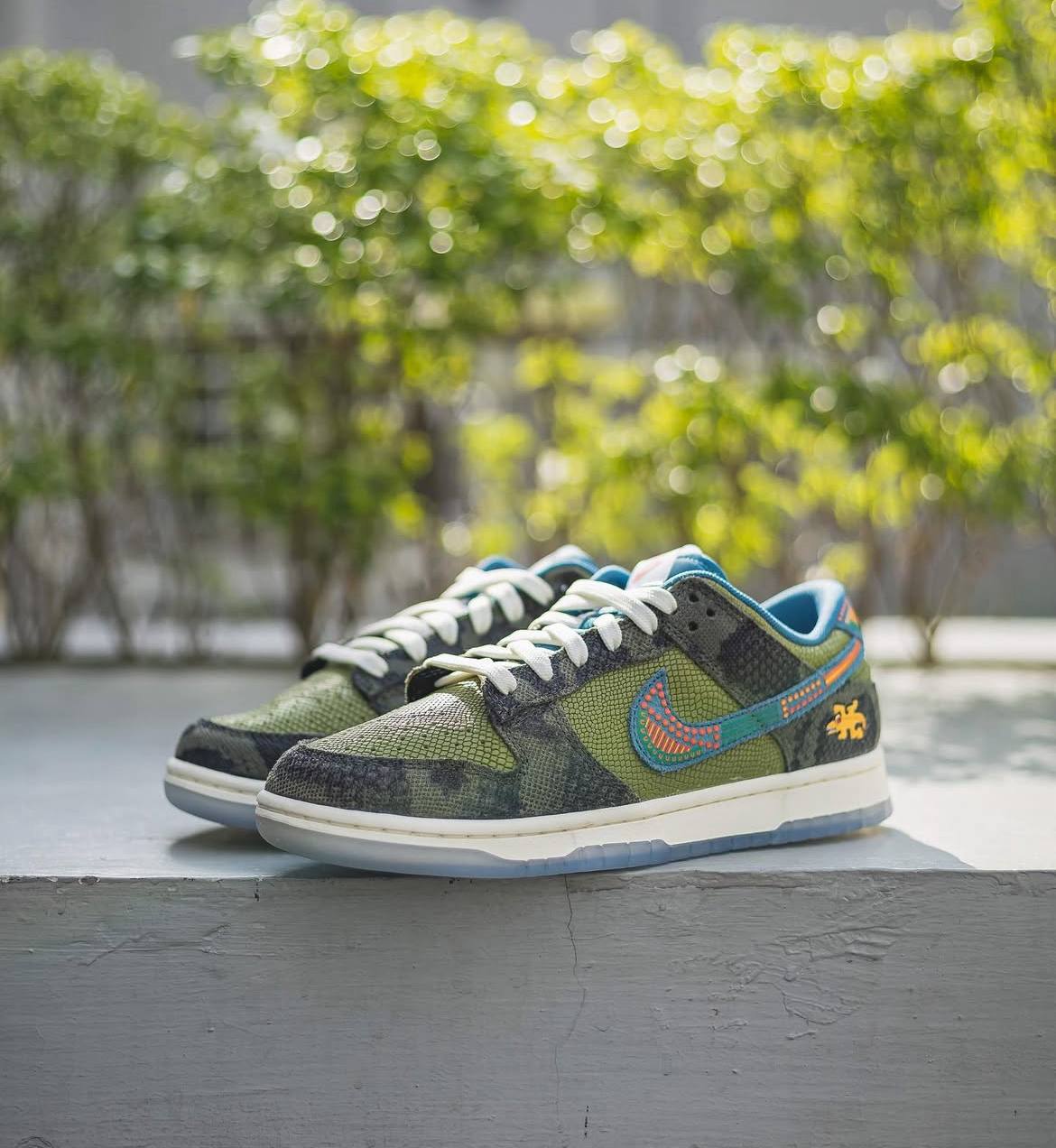 Nike Sb Dunk Low Siempre Familia