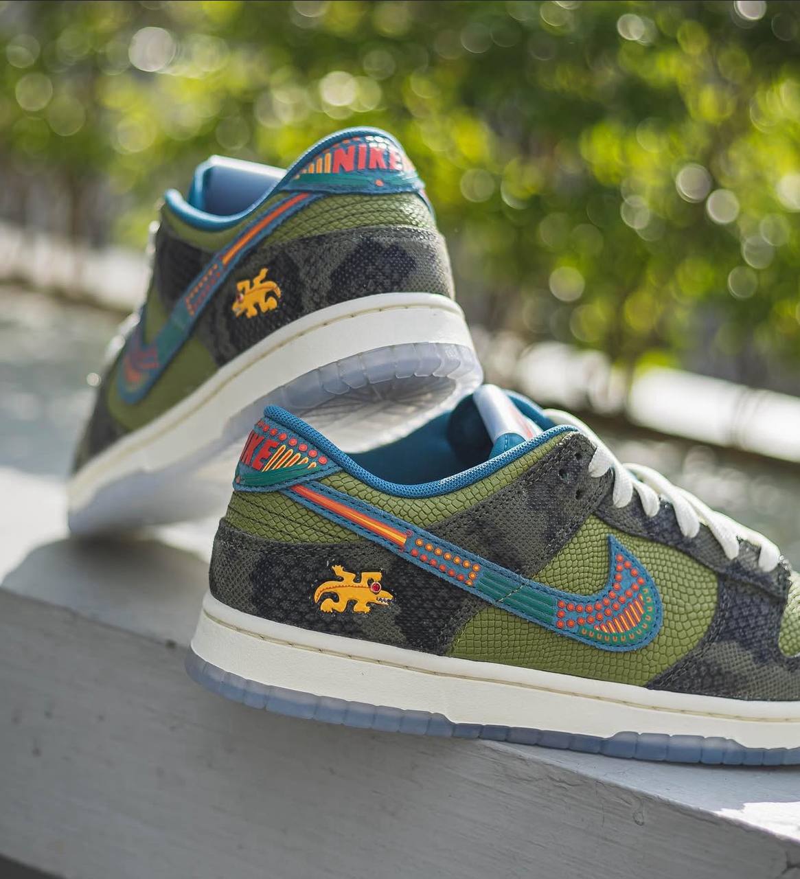 Nike Sb Dunk Low Siempre Familia