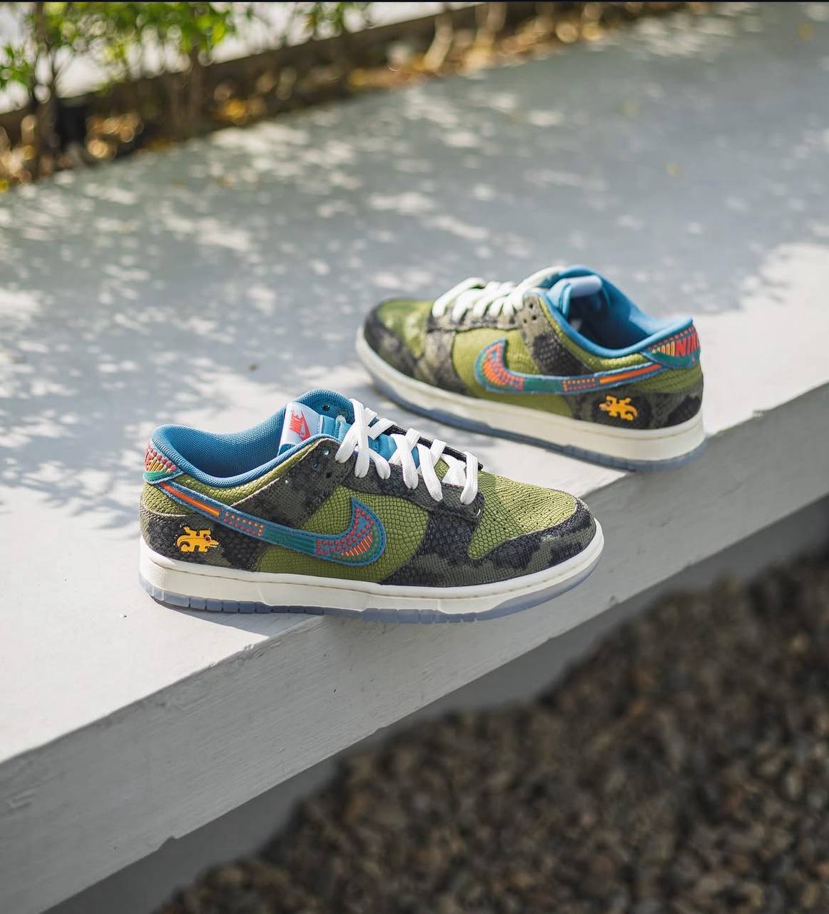 Nike Sb Dunk Low Siempre Familia
