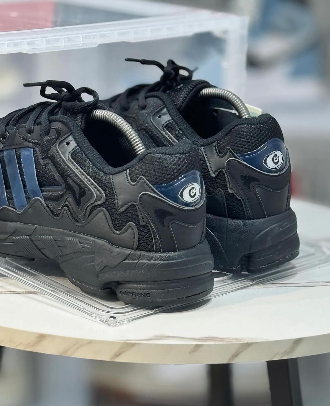 adidas response bad bunny negro