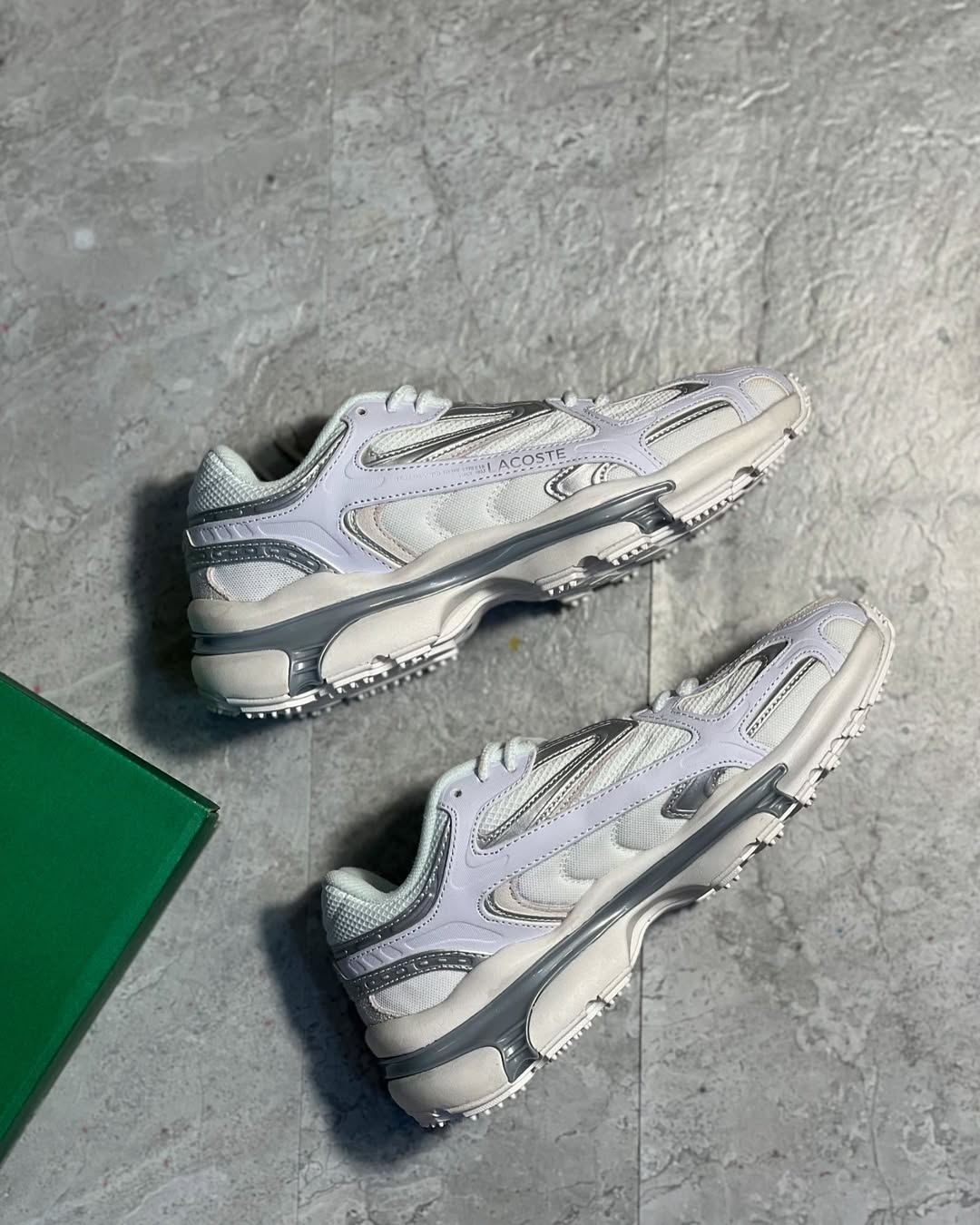 Lacoste L003