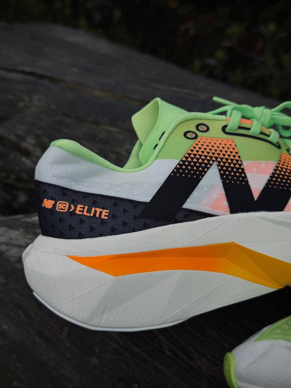 New Balance FUEL CELL