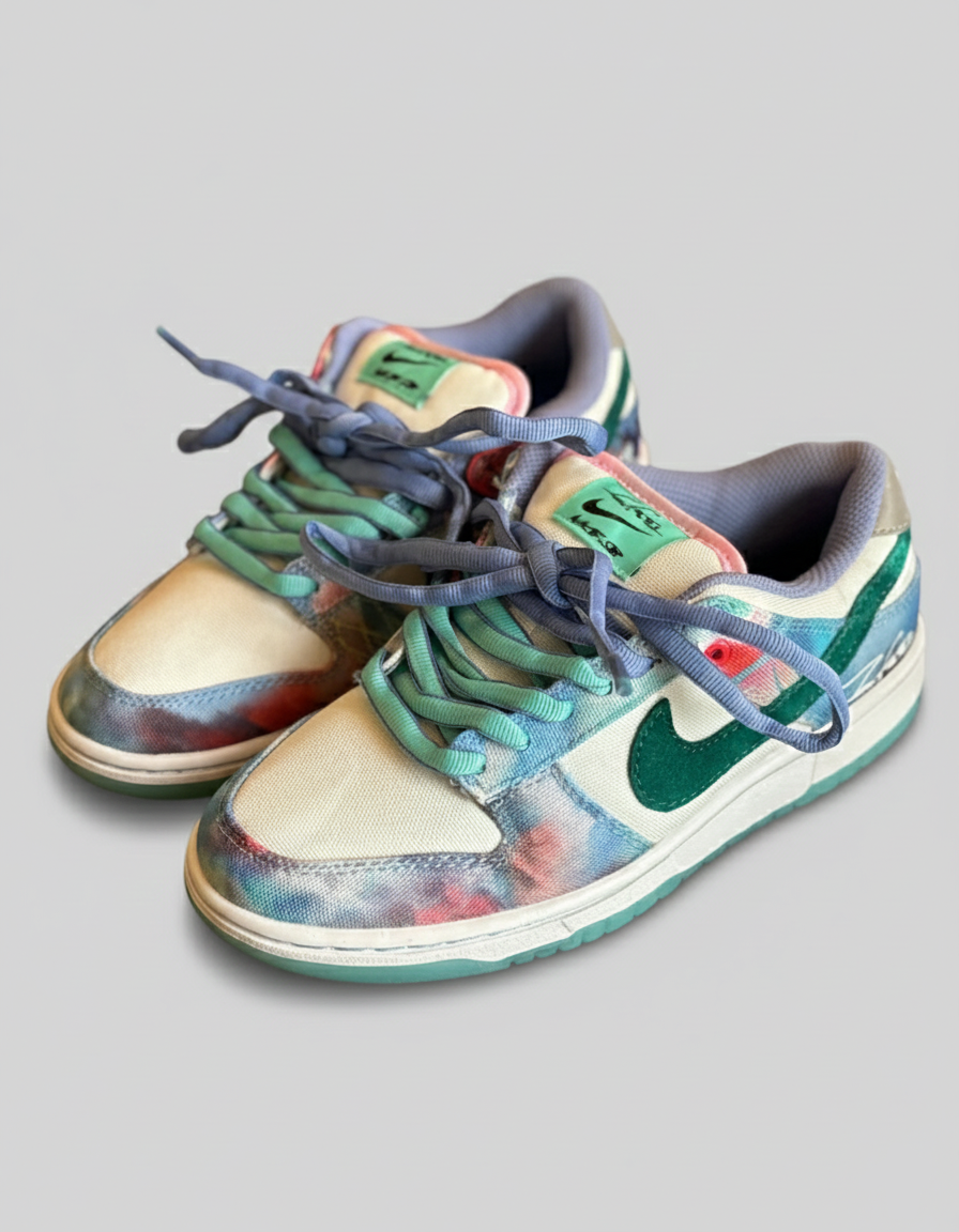 Nike SB Dunk Low Futura