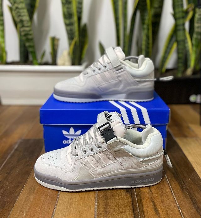 adidas forum low bad bunny