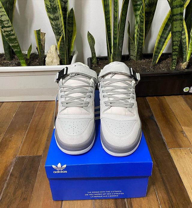 adidas forum low bad bunny