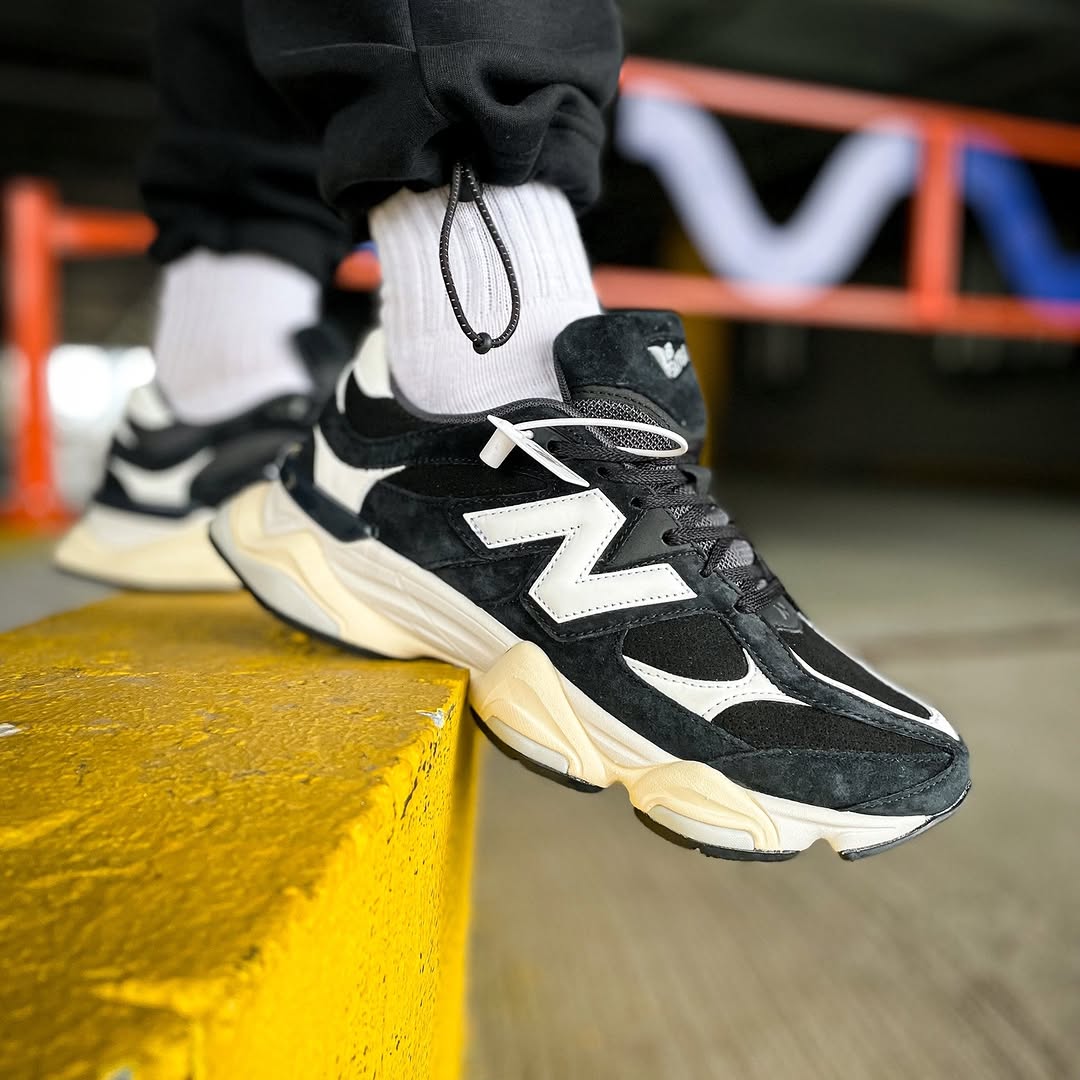 New Balance 9060