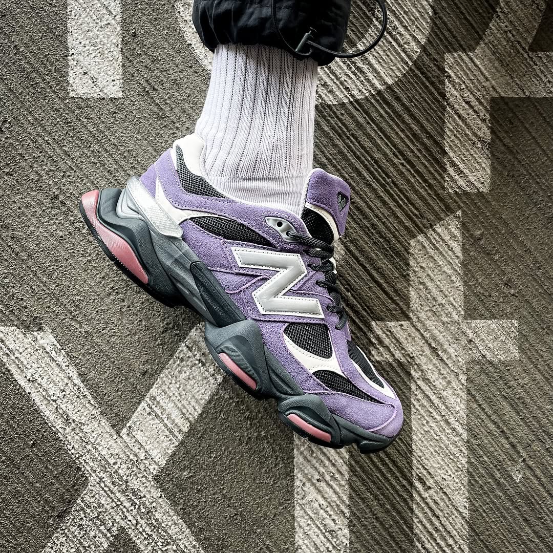 New Balance 9060