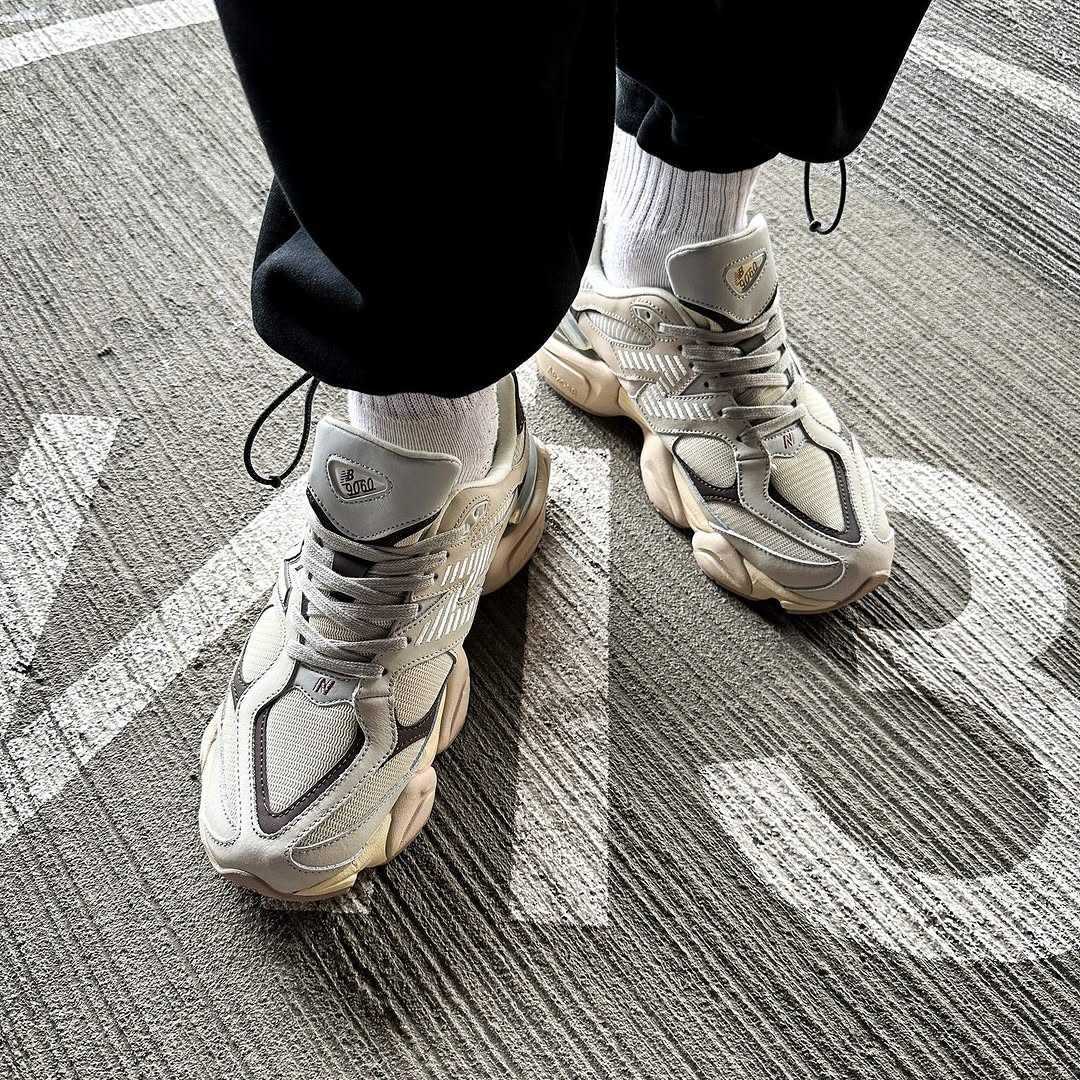 New Balance 9060