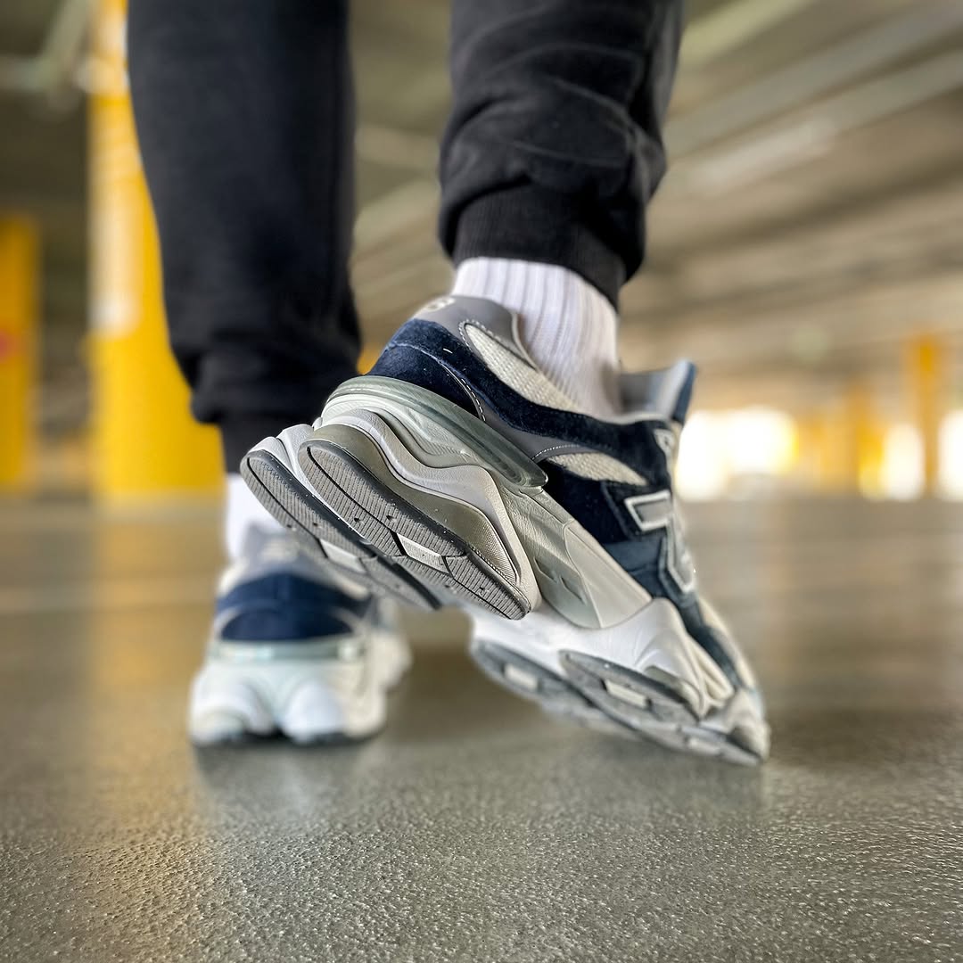 New Balance 9060