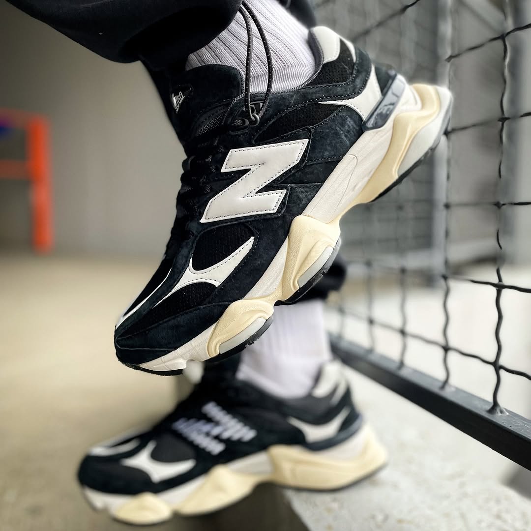 New Balance 9060