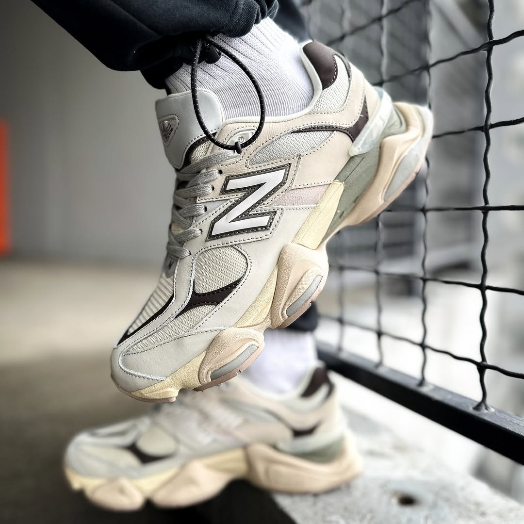 New Balance 9060