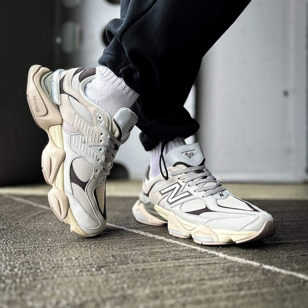 New Balance 9060