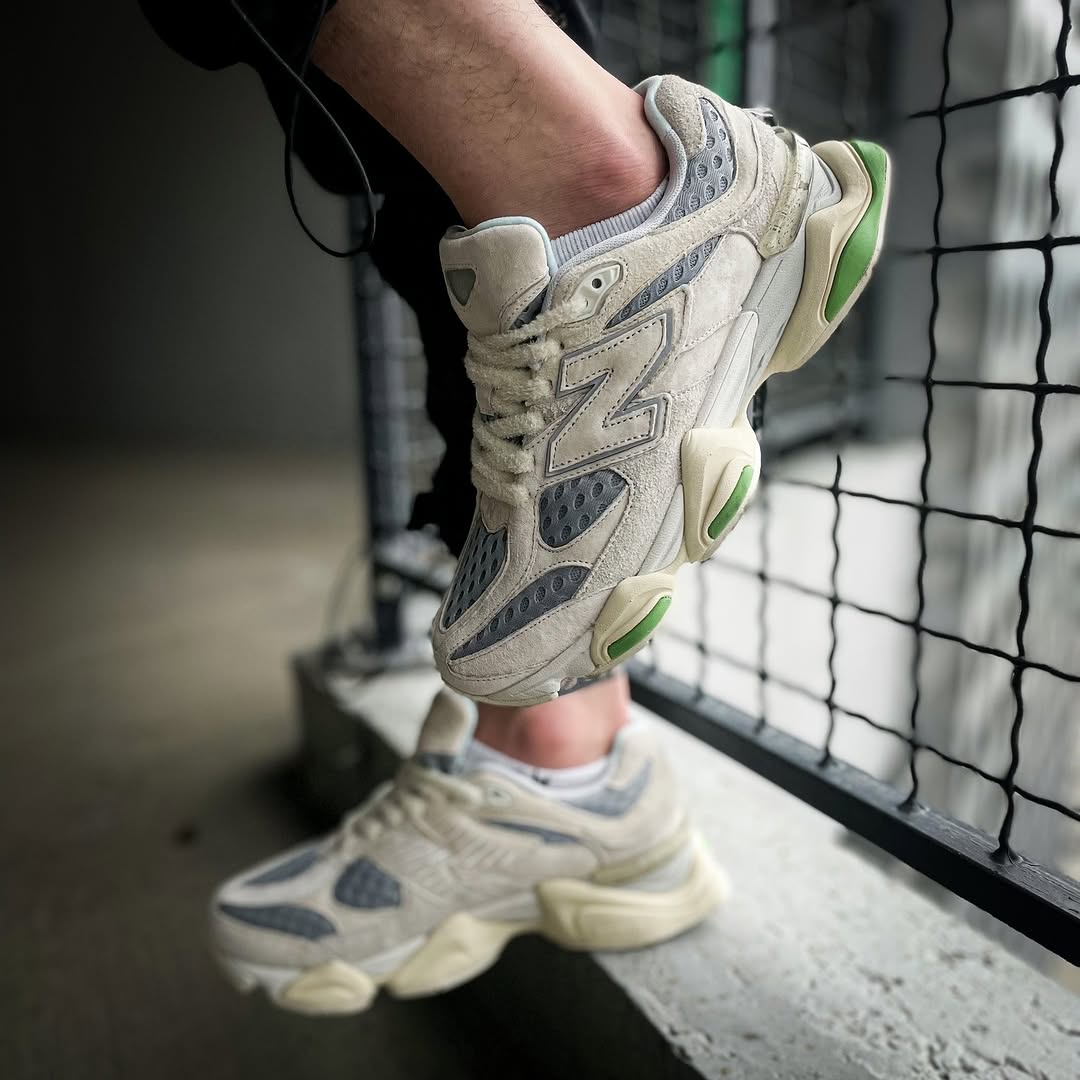 New Balance 9060
