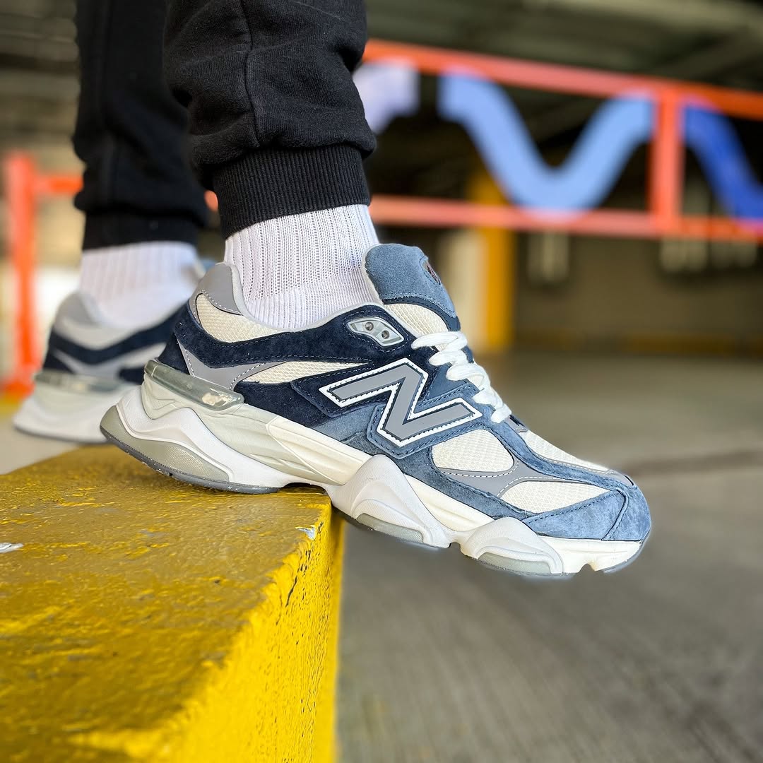 New Balance 9060