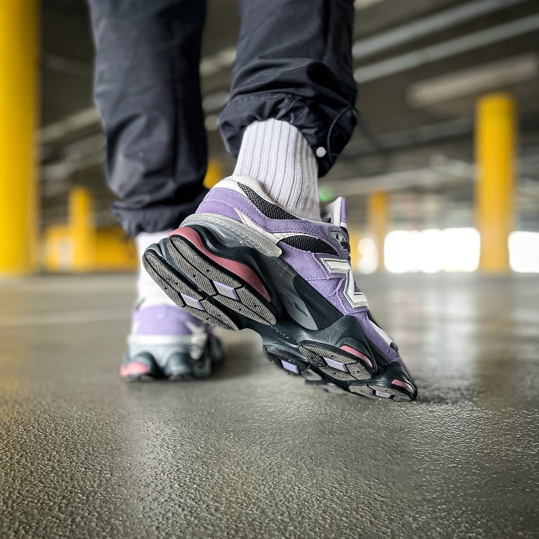 New Balance 9060