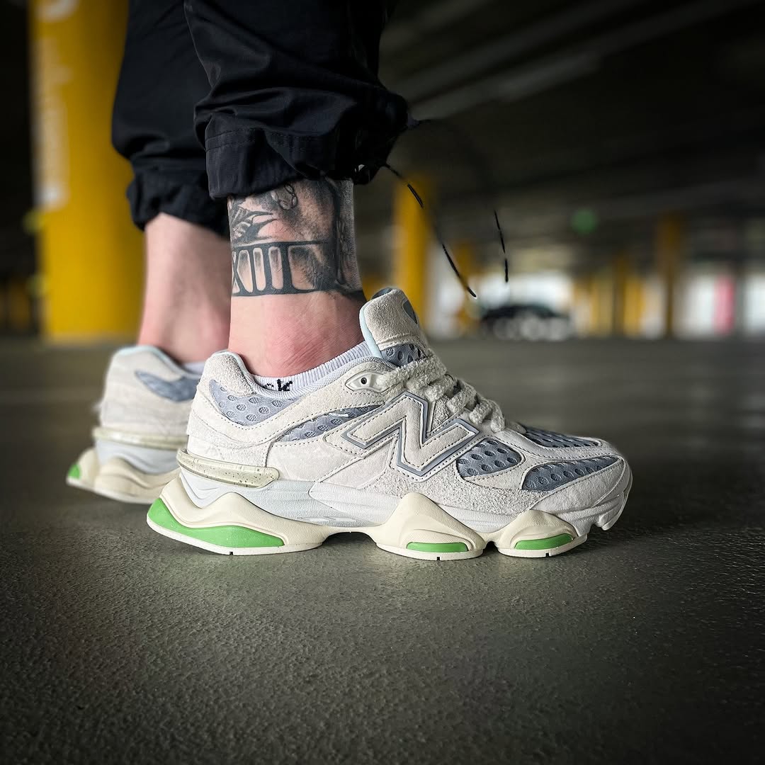 New Balance 9060