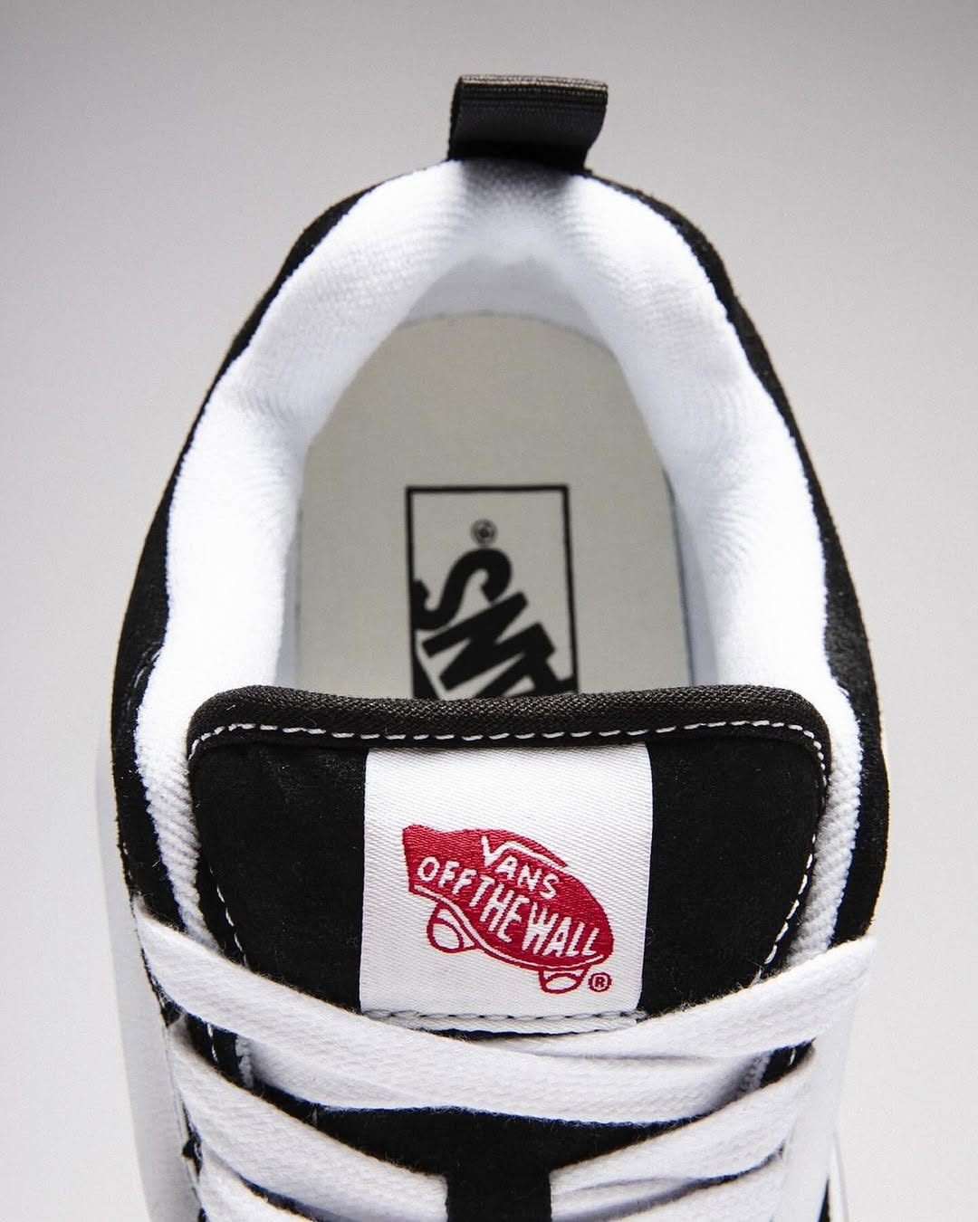 Vans KNU