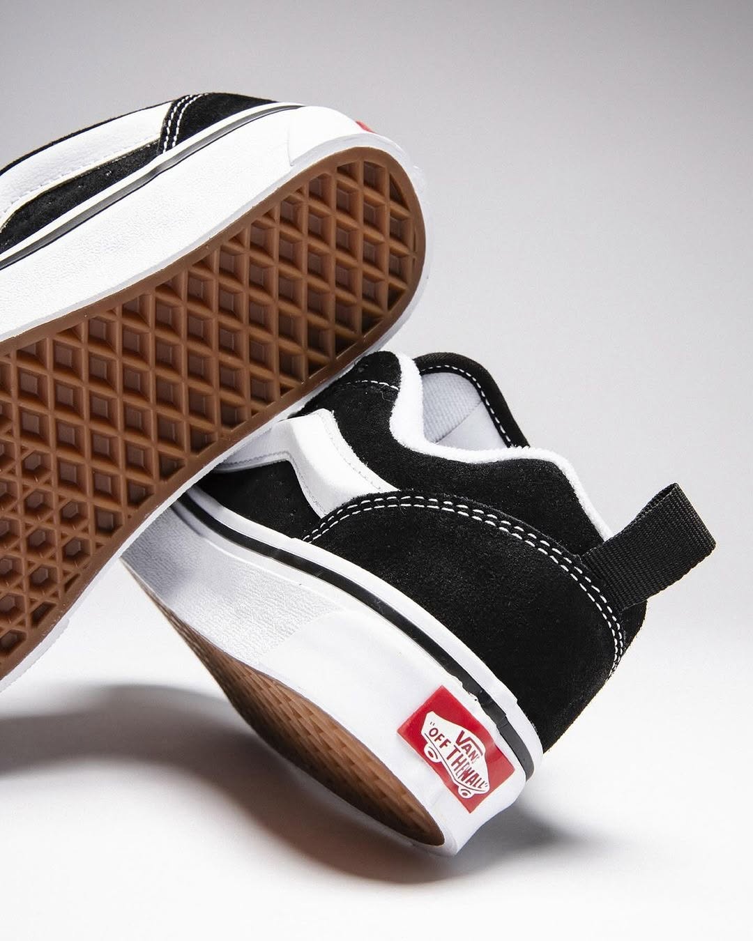 Vans KNU