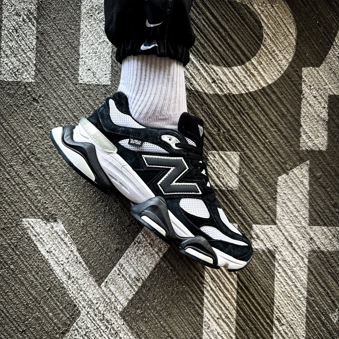 New Balance 9060