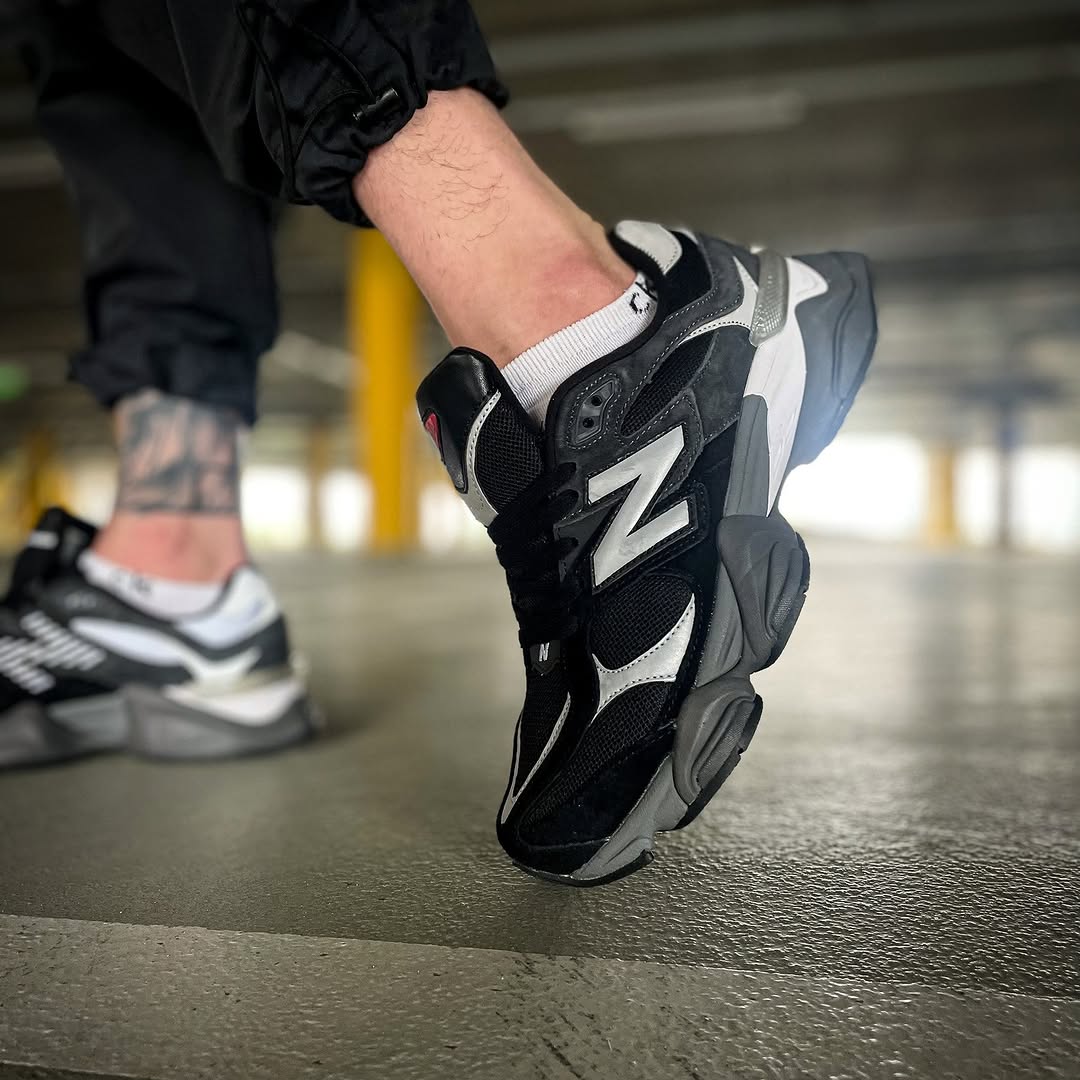 New Balance 9060