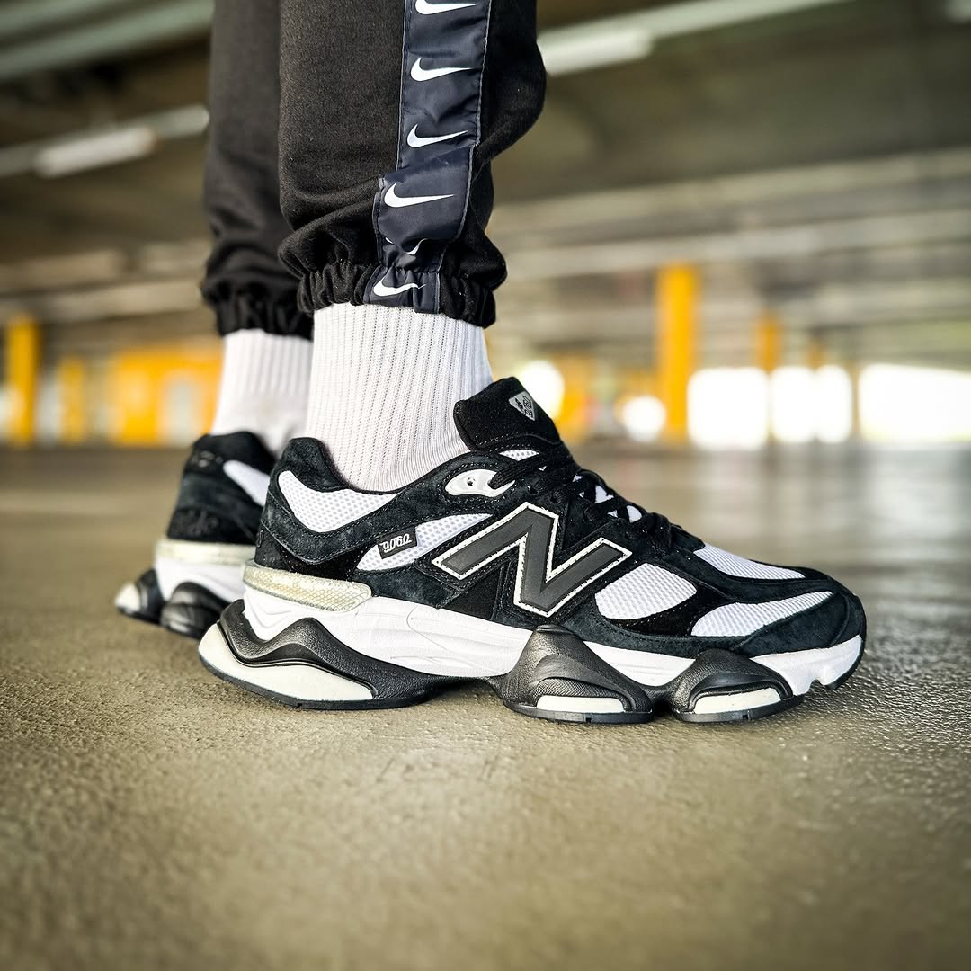 New Balance 9060