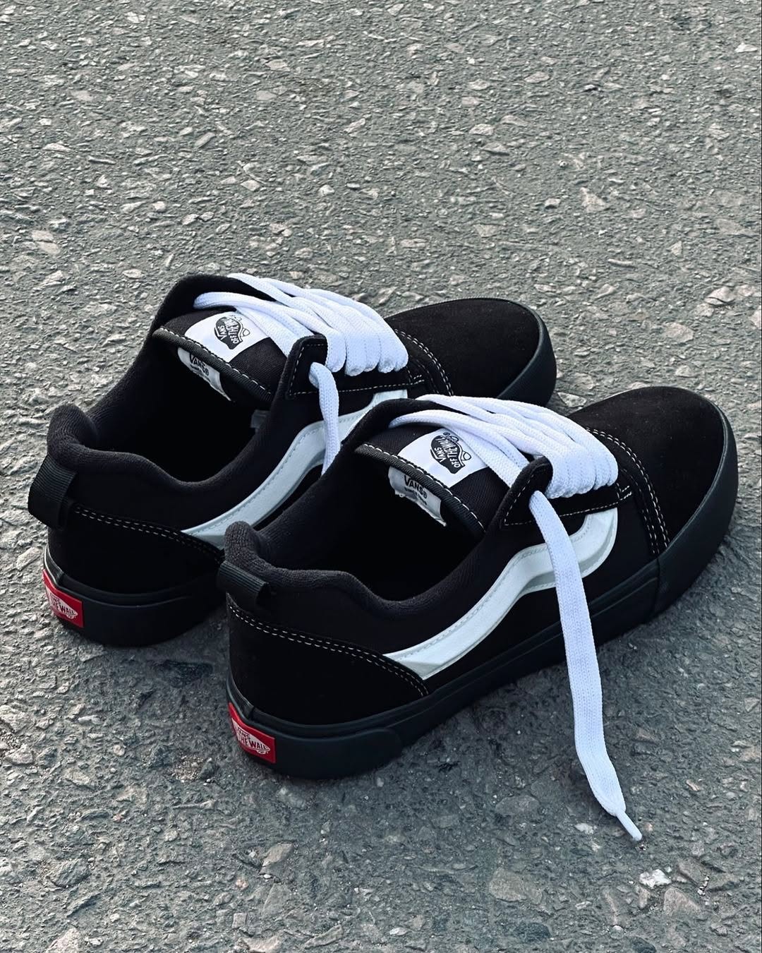 Vans KNU