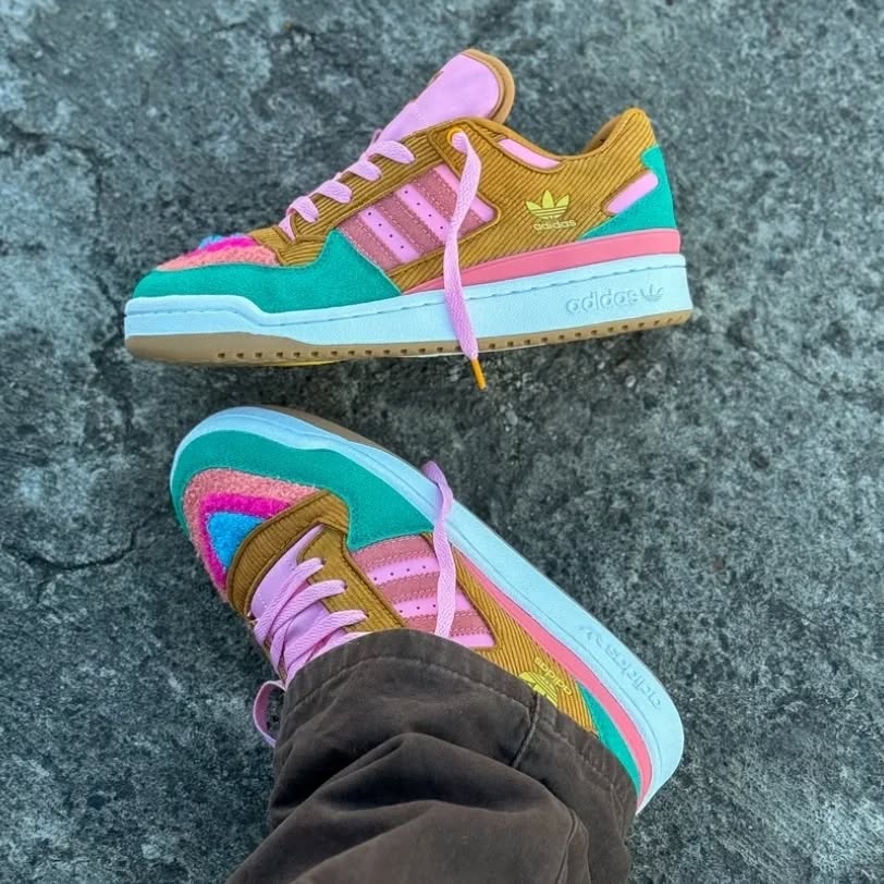 adidas forum low "Simpson"