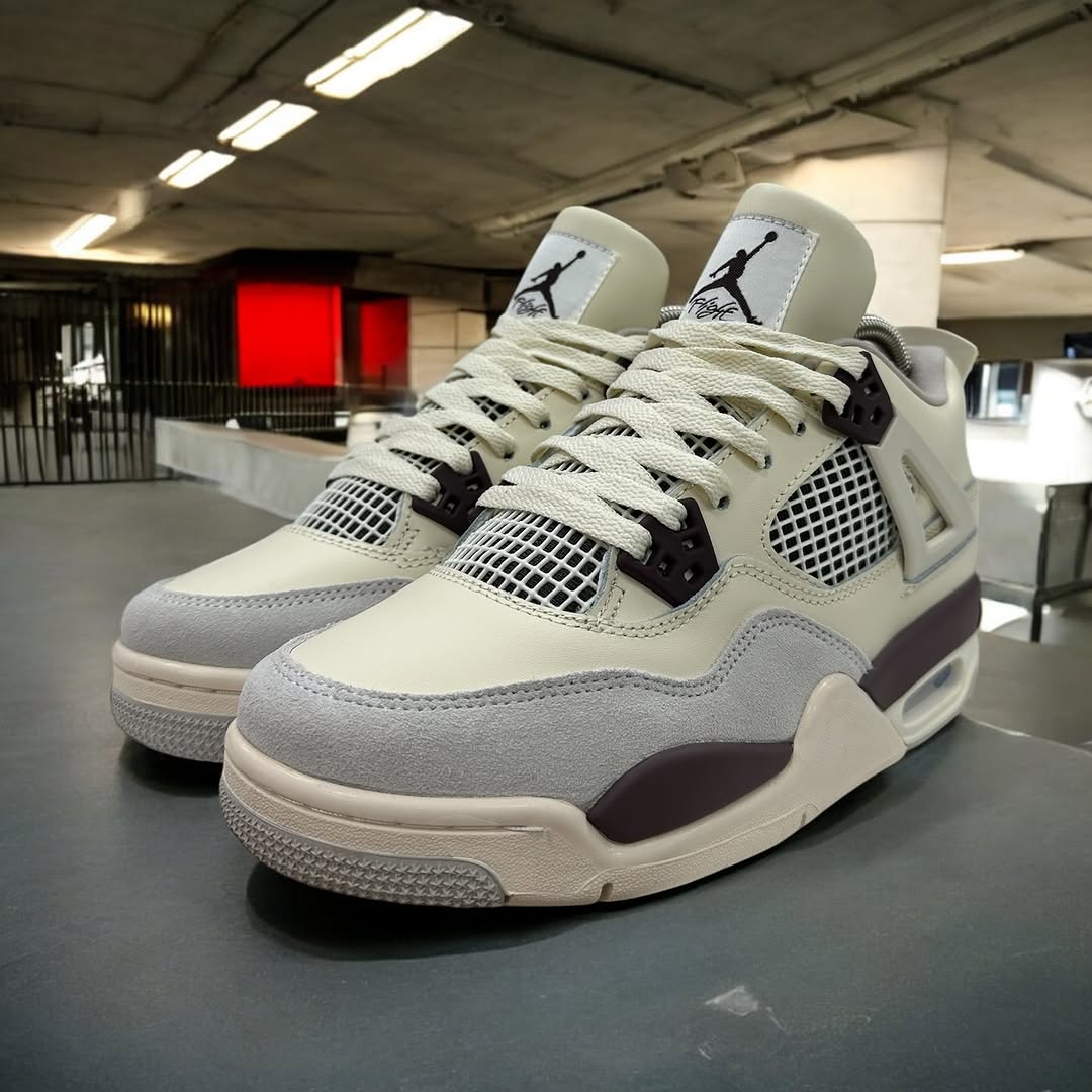 Air Jordan 4