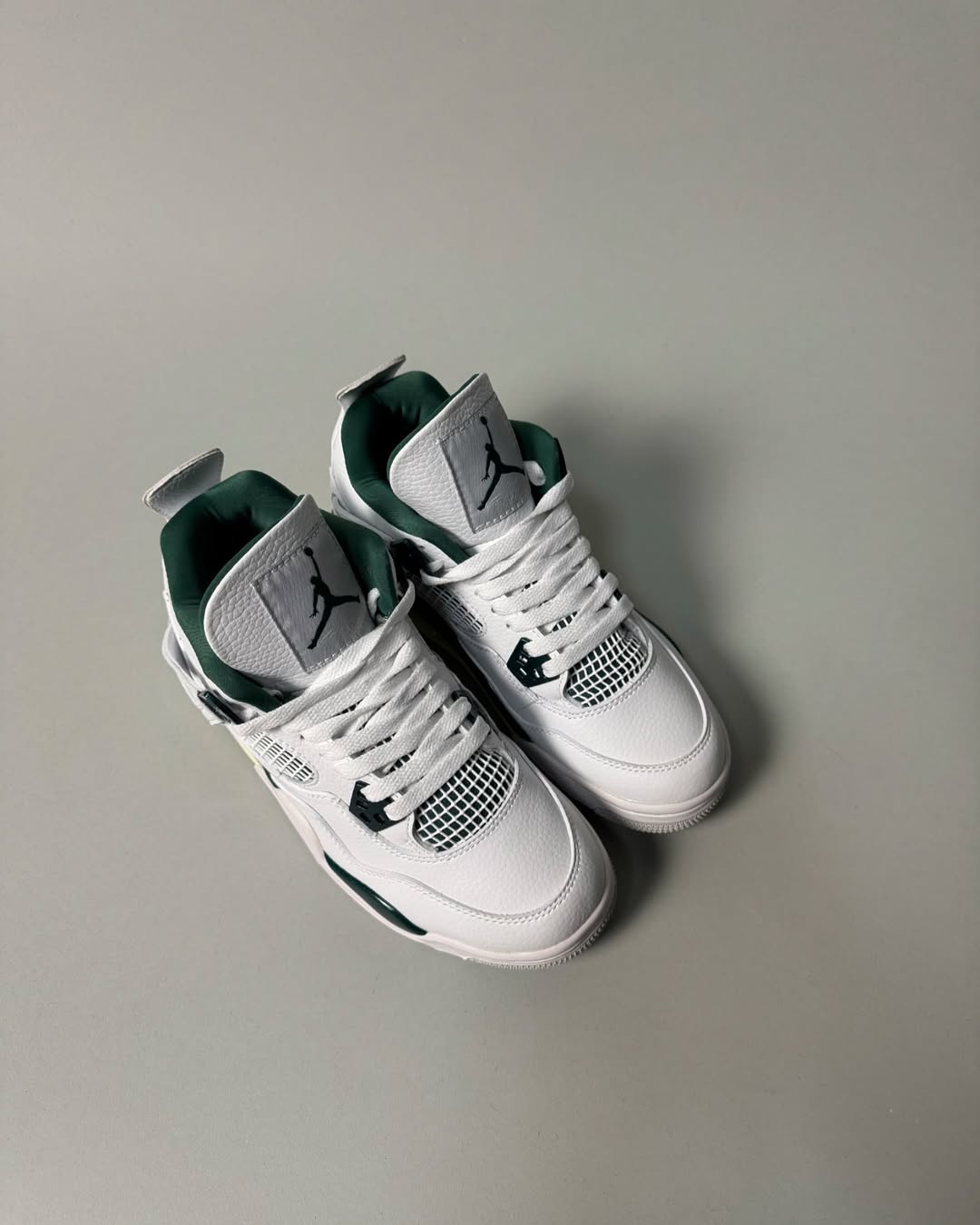 Jordan 4 Oxided Green