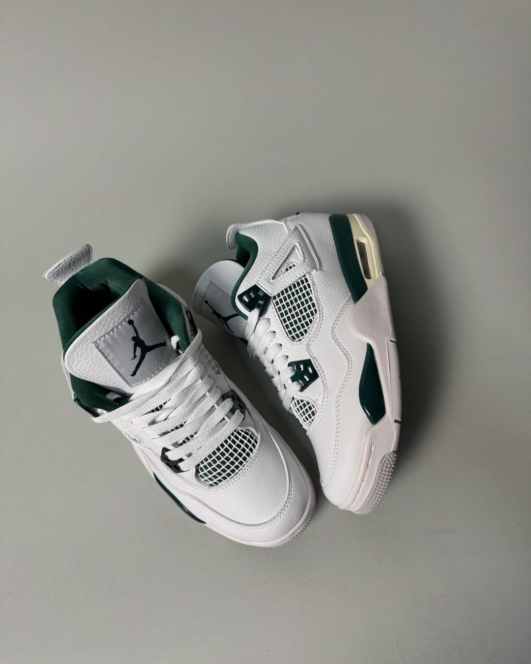 Jordan 4 Oxided Green