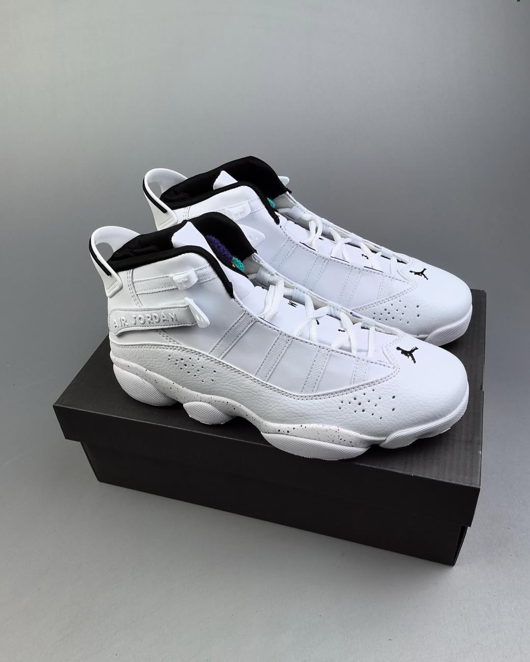 Air Jordan 6 anillos