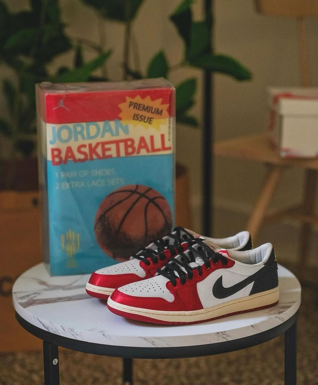 Air Jordan 1 Low OG Trophy Room Rookie Card Away