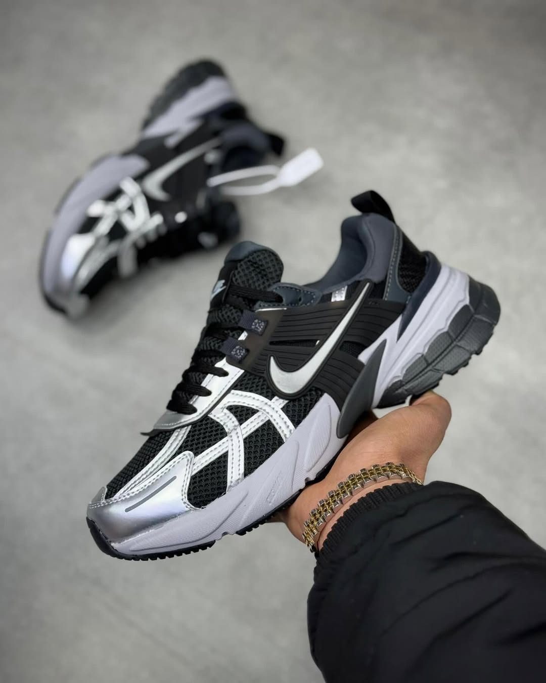 Nike V2K Run
