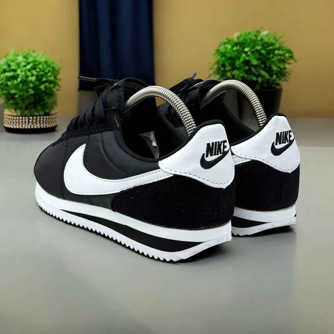 Nike Cortez