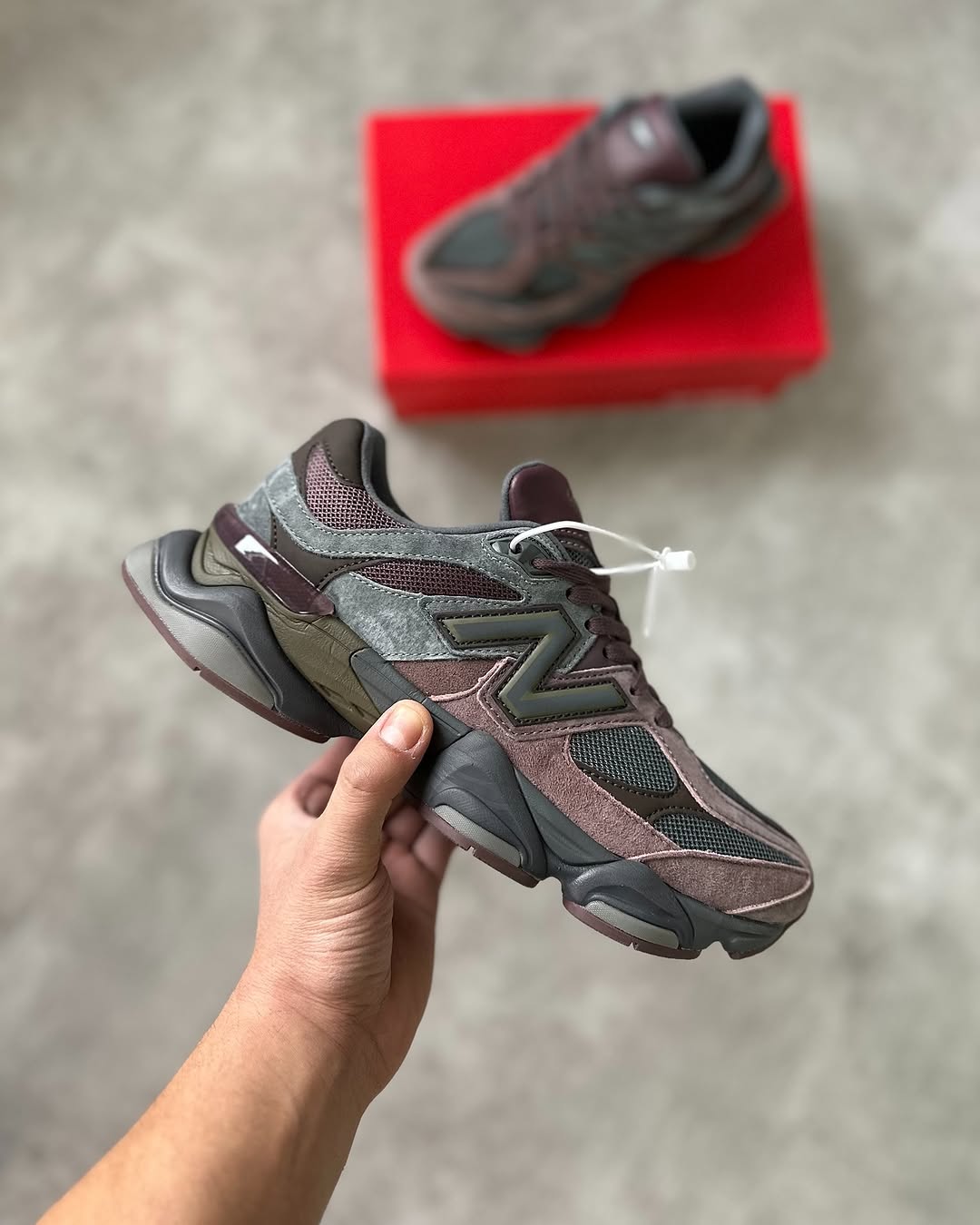 New Balance 9060