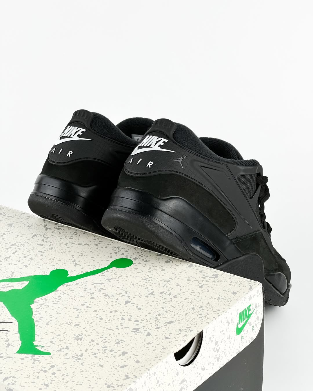 Air Jordan 4 RM