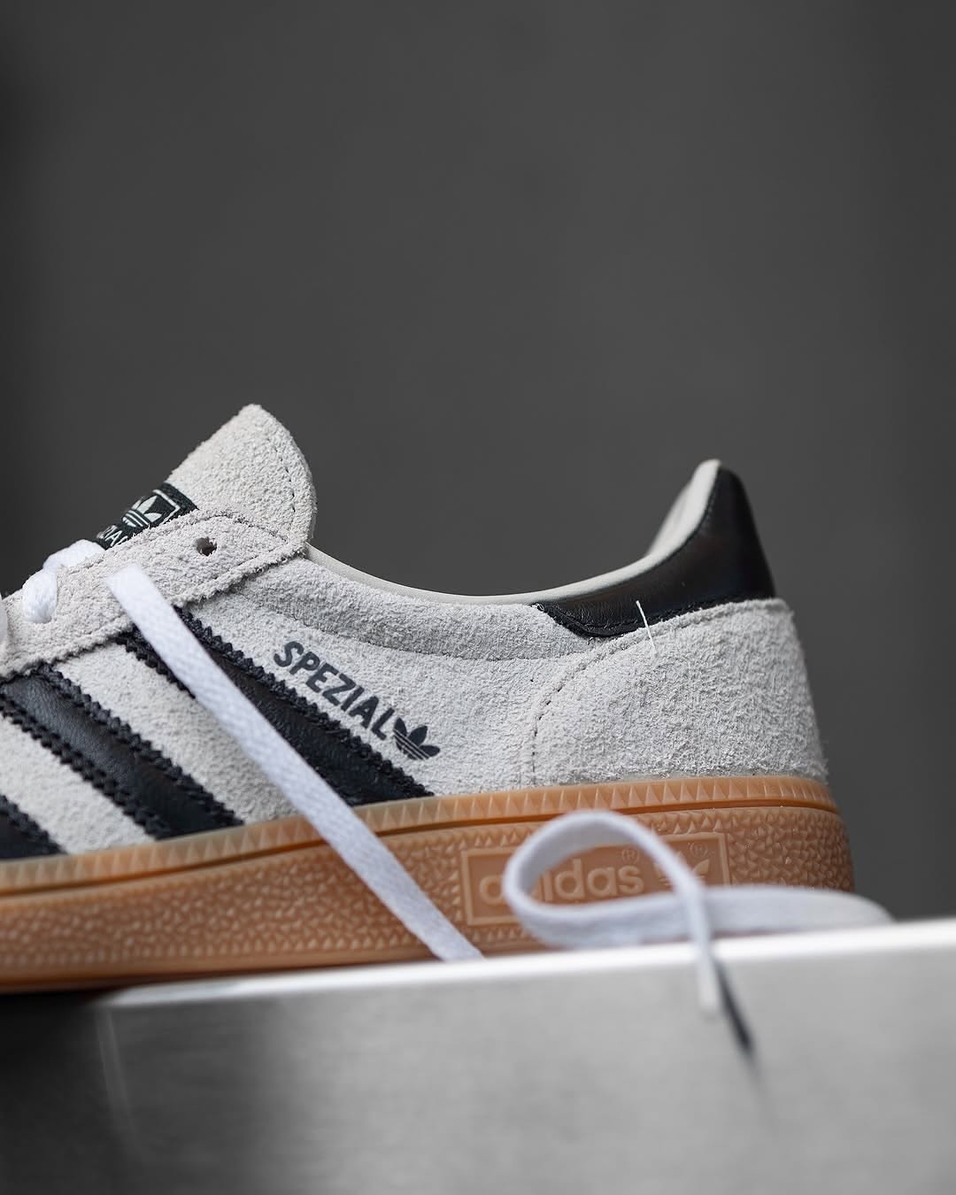 adidas Spezial